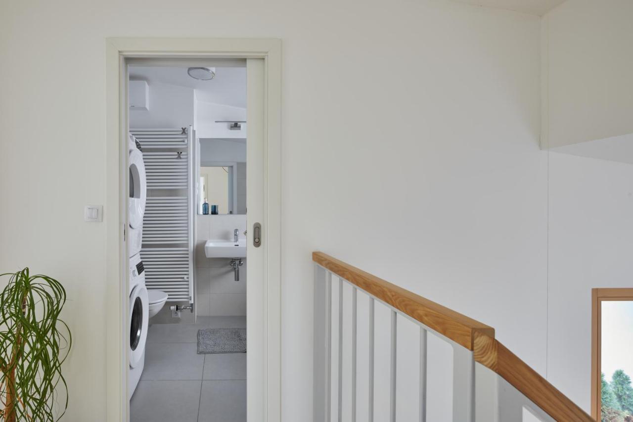 Prague Days - Apt W 2Bdr - 3 Balconies - Garage - Next To Park Ngoại thất bức ảnh